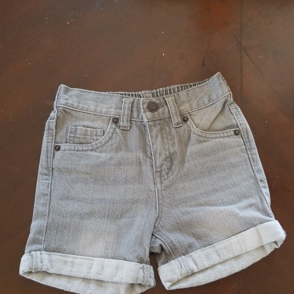 Brand new Jean shorts size 18 months